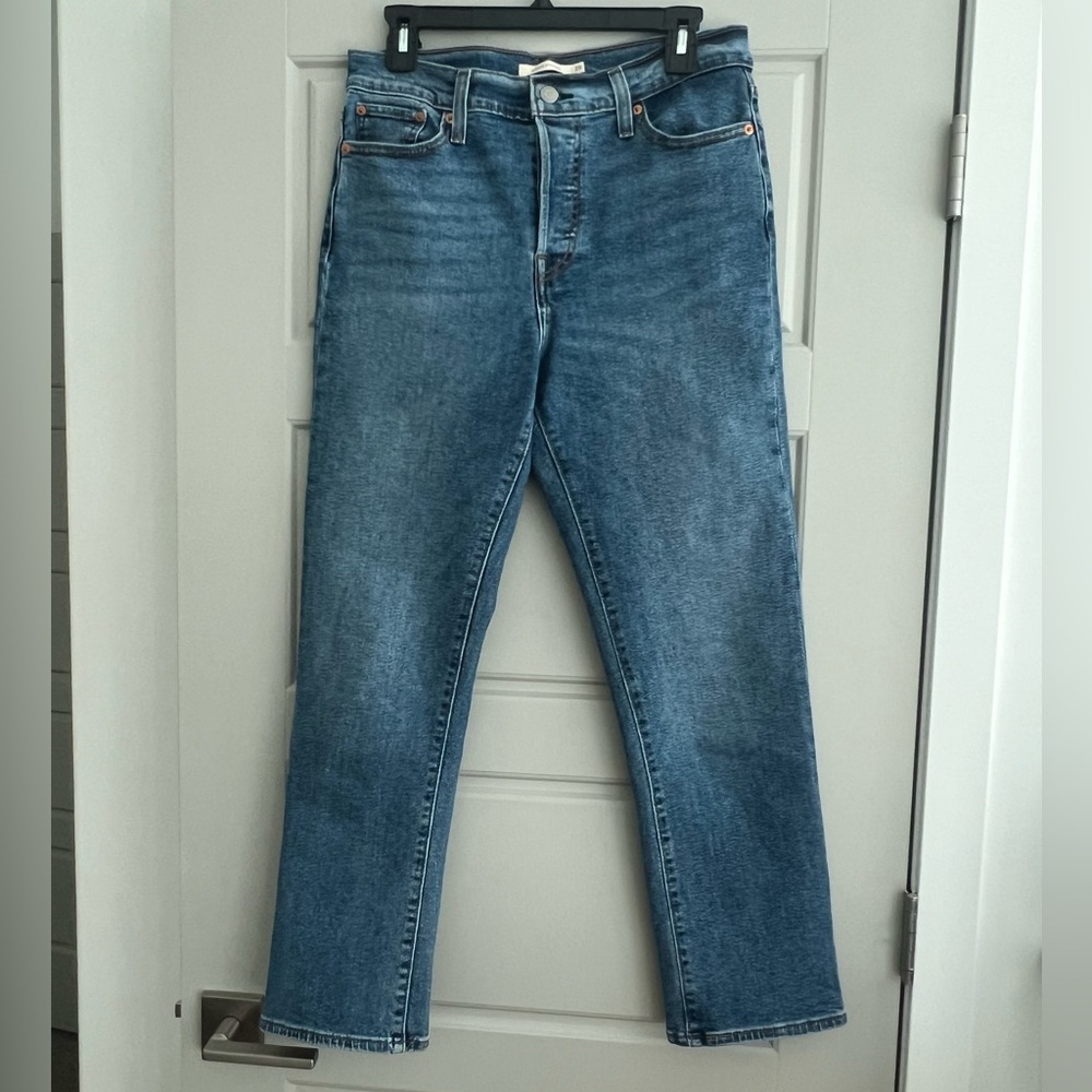 Levi’s Wedgie Straight Leg Women’s Jean